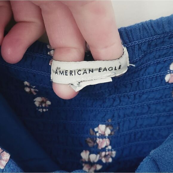 American Eagle Blue Floral Ruffle Cropped Tank Size Large - Picture 6 of 9